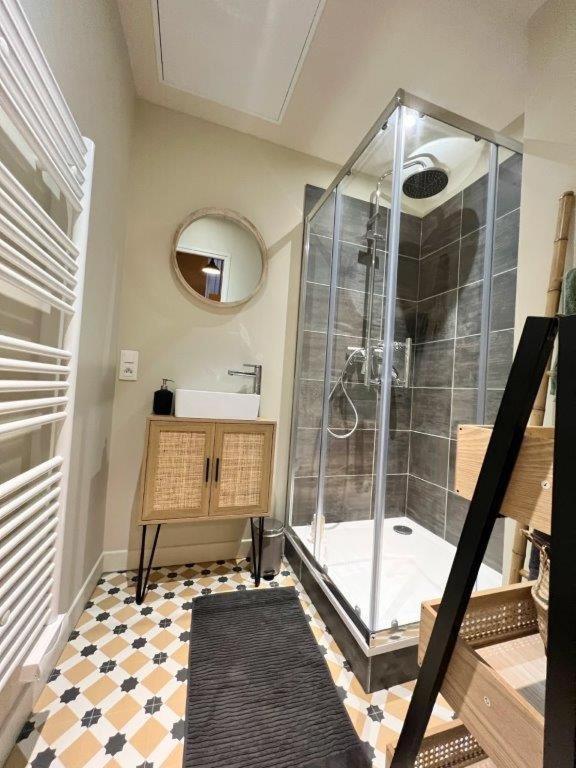 Апартаменти Le Boudoir De Clem Шалон-сюр-Сон Екстер'єр фото